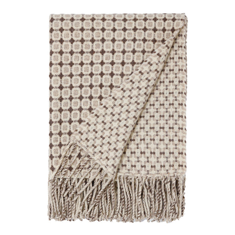 Burel Factory represented by 55° North Blanket, Vintage Blanket Beige, Warm Grey and Pearl 11/3